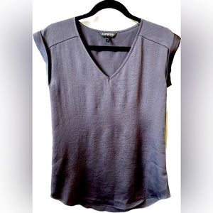 EXPRESS V neck short sleeve blouse top